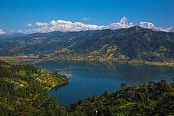 phewa lake (place to visit in nepal)